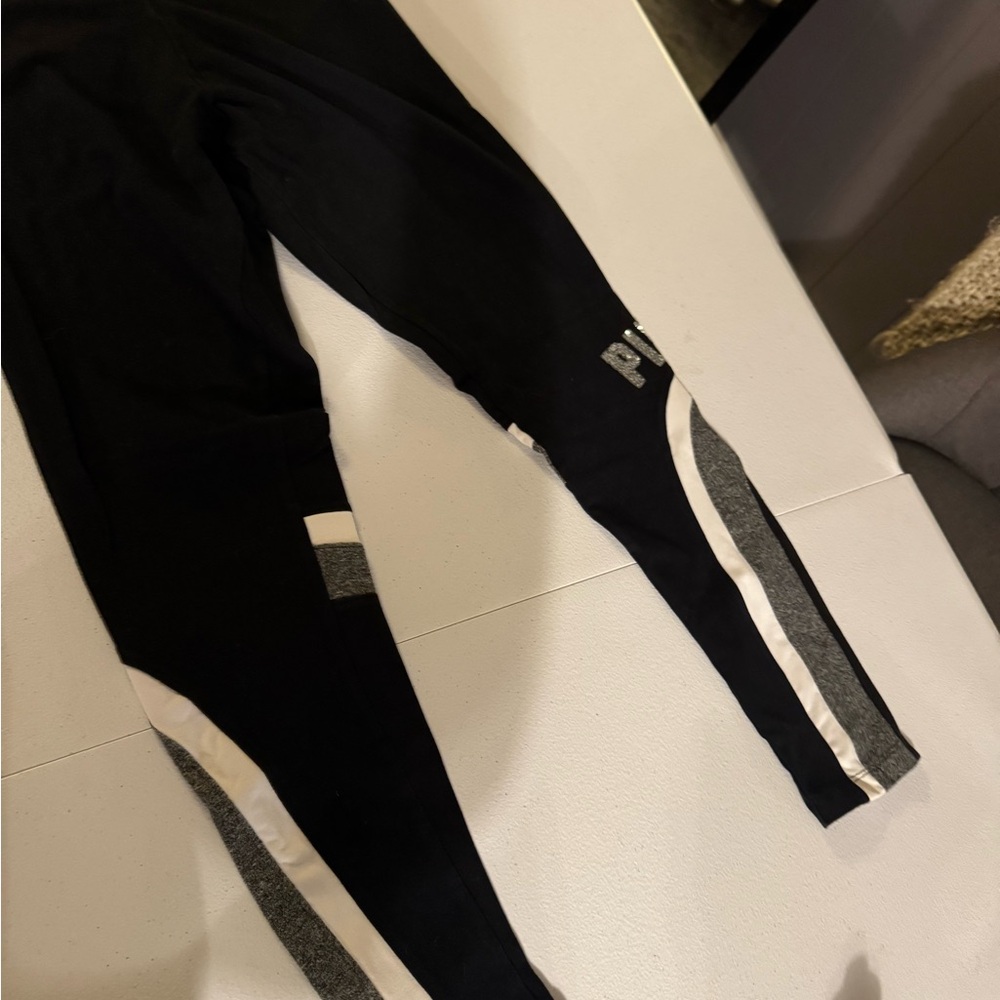 PINK Victoria's Secret Black Leggings